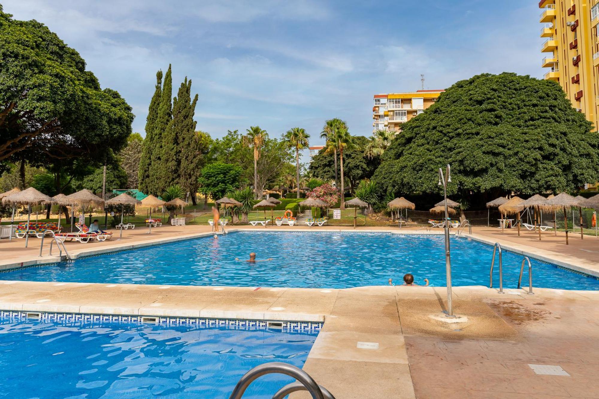 Blonzu Angola Benalmádena Exterior foto